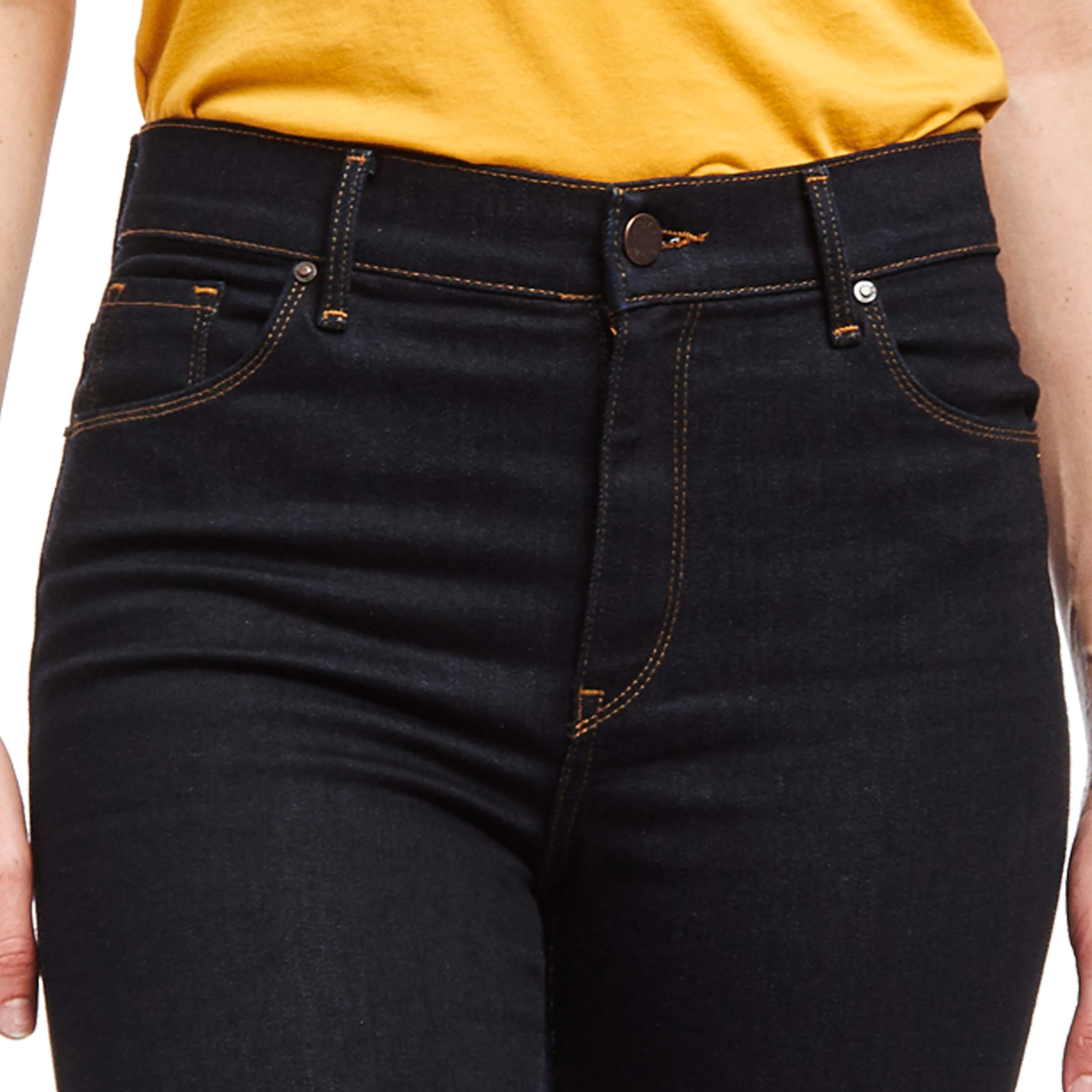 hski_moor_rins_closeup_front.jpg