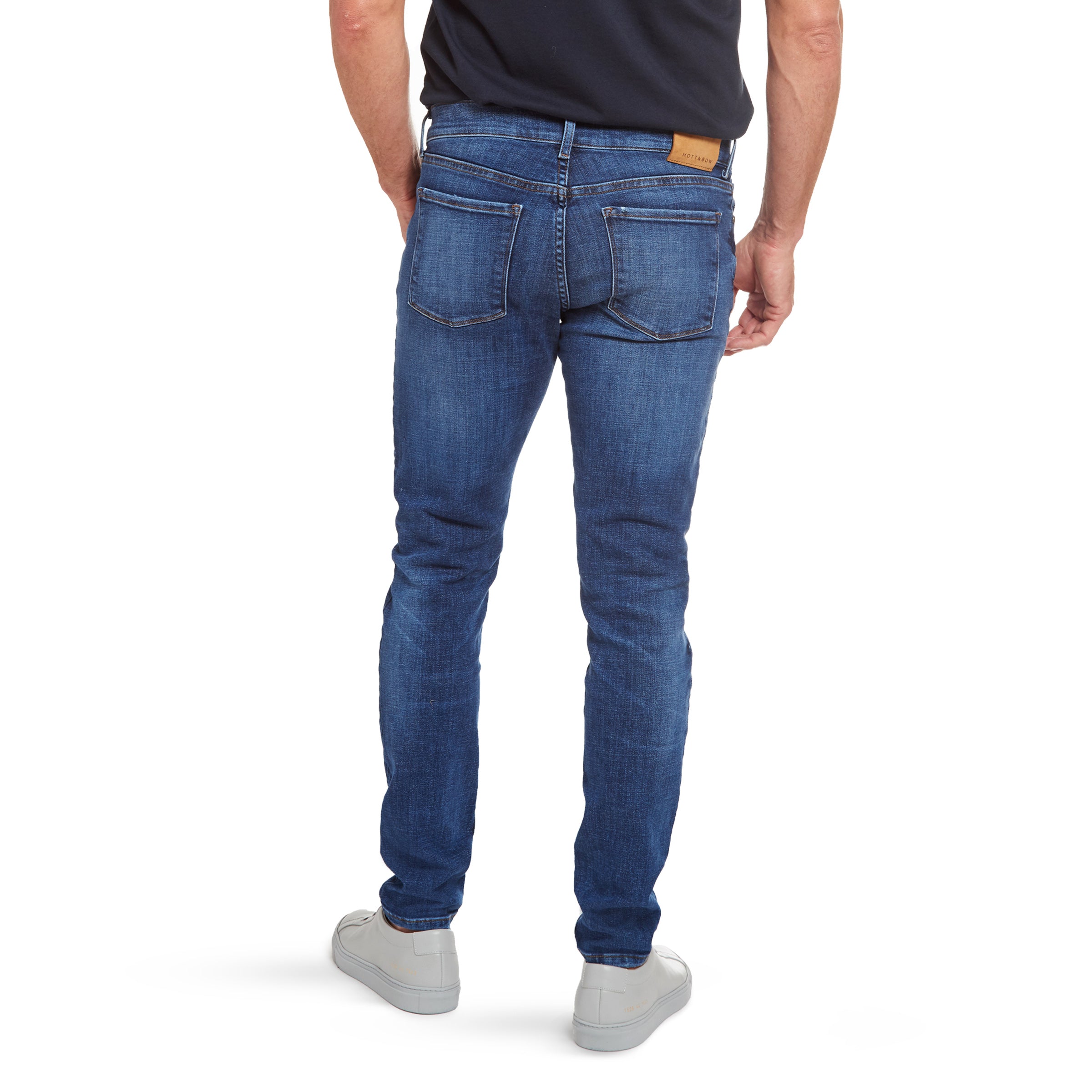skin_woos_20mo-half-body-pdp-_back.jpg