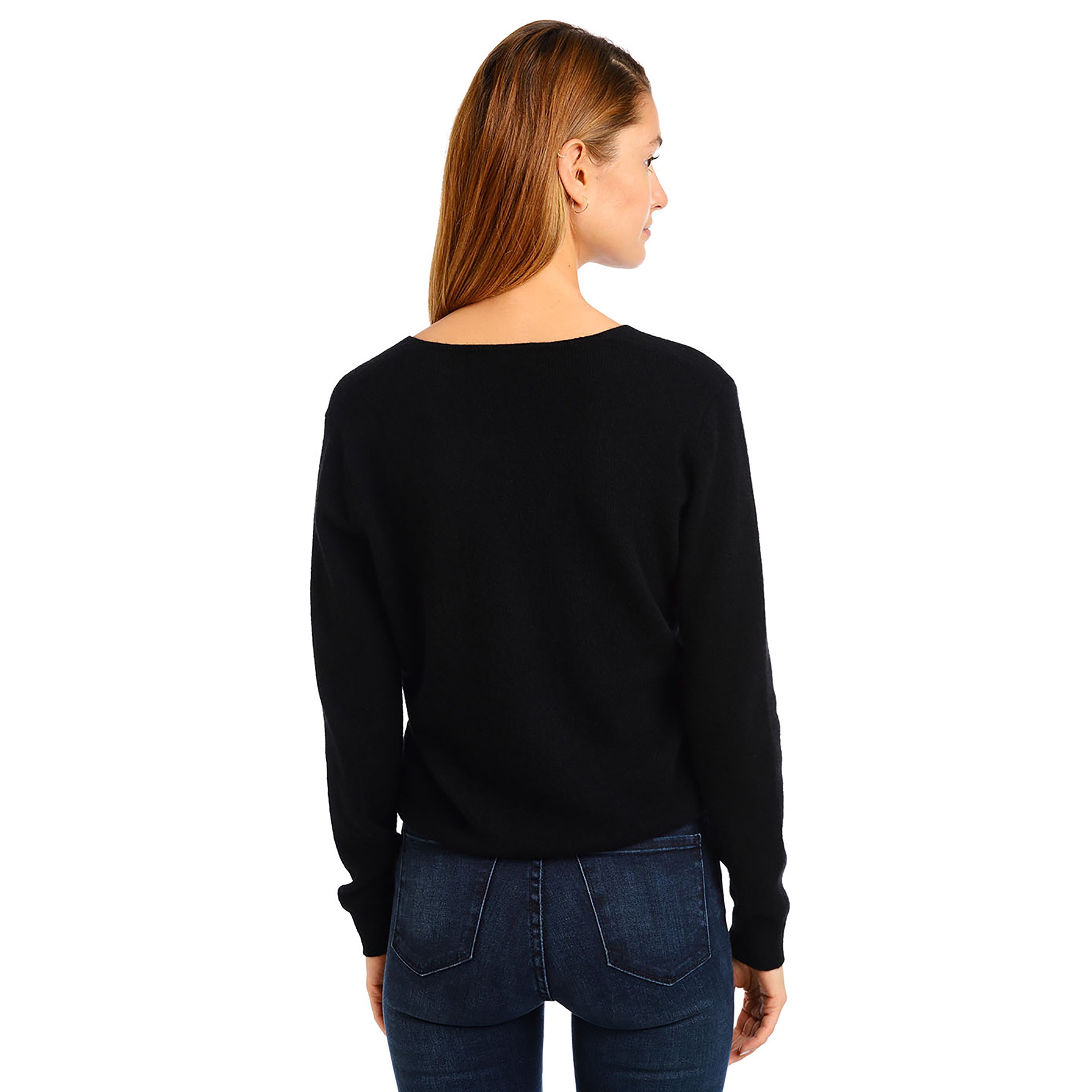 vneck_black_0314.jpg